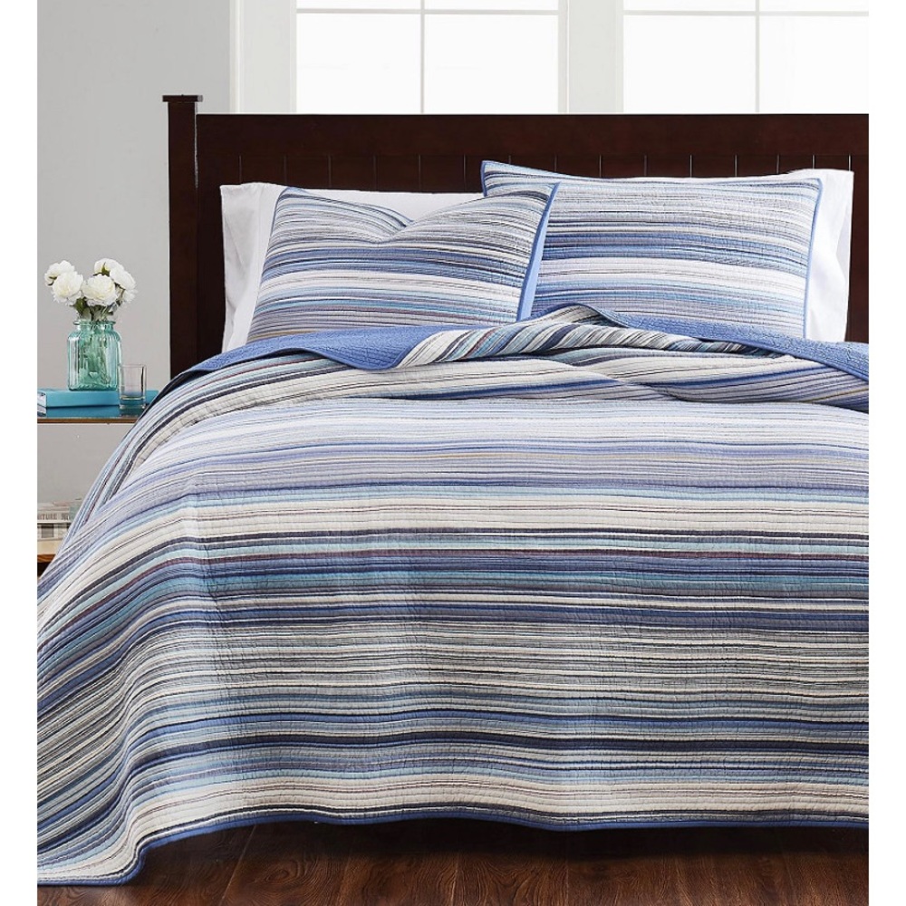Martha Stweart Coastal Yam dye Quilt